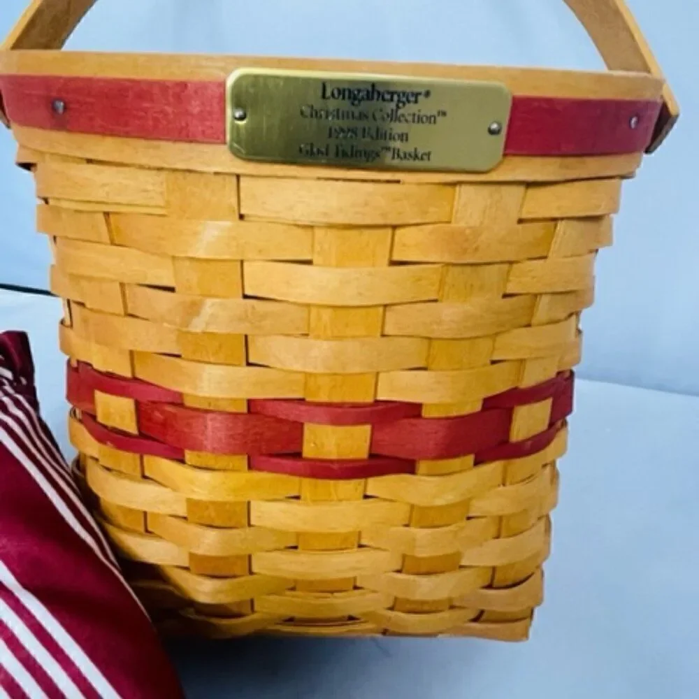 Longaberger 1998 Christmas Collection Glad Tidings Red Basket W/ Liner & Protect
